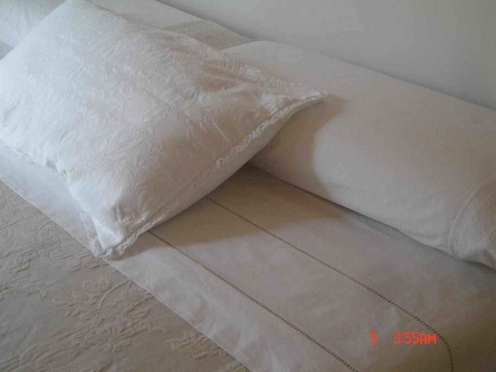 Hostal Ca L' Ermitanyo- Casa Torre Blanca Súria Habitación foto
